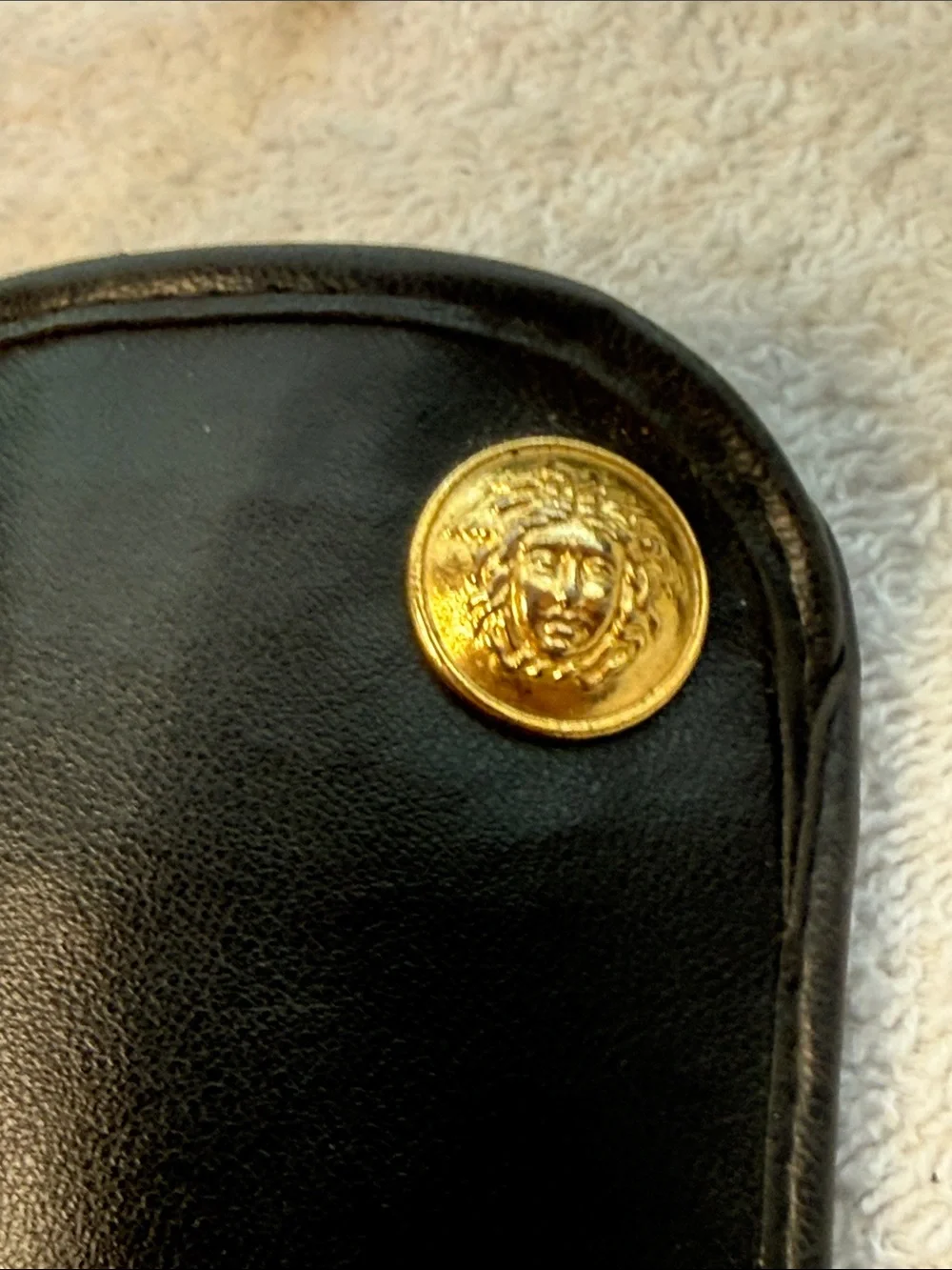 Gianni Versace Unisex vintage Gureka MOD T24 Sunglasses with Medusa Case